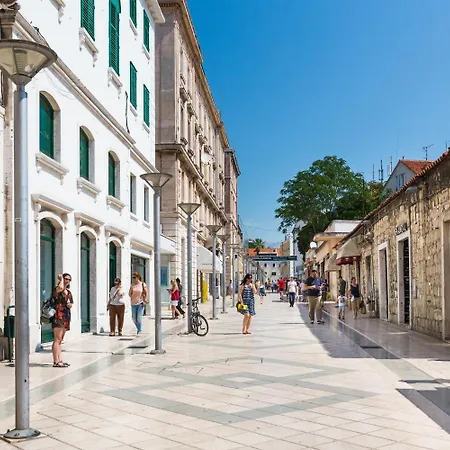 Get Luxury Σπλιτ